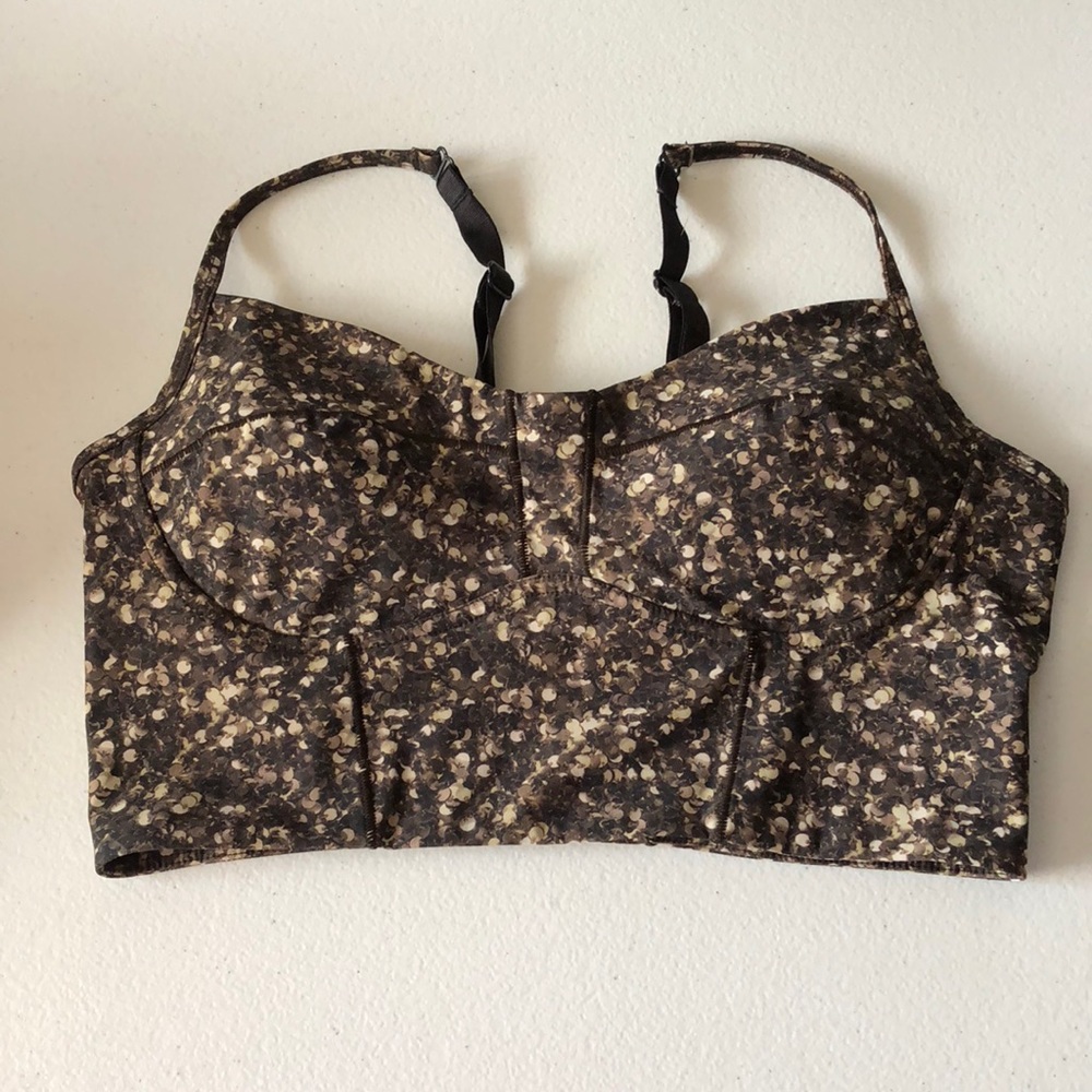 Lululemon sports top
